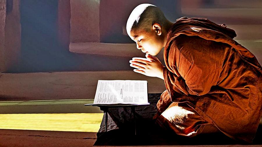AN 5.202 Dhammassavanasutta: Listening to the Teaching